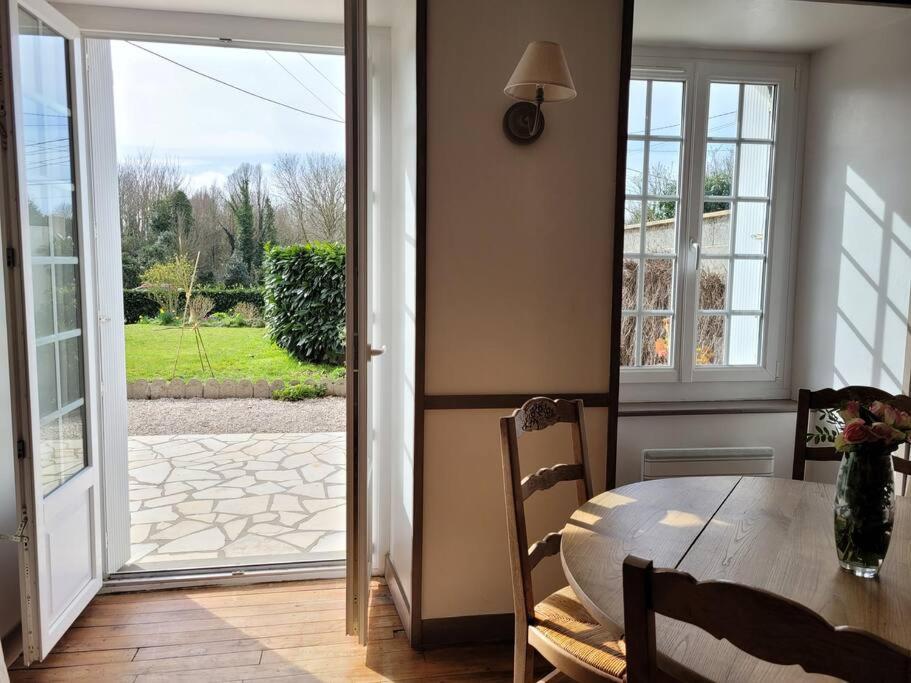 Maison Au Calme A 2 Pas Du Port Cancale Buitenkant foto